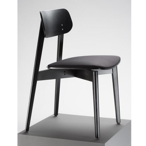 Стул Корса Х черного цвета